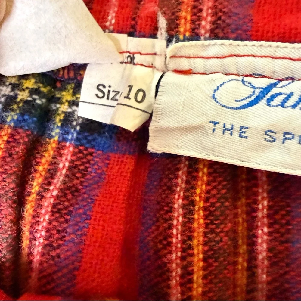 Vintage Red Tartan Pleated Maxi Skirt - Picture 4 of 6